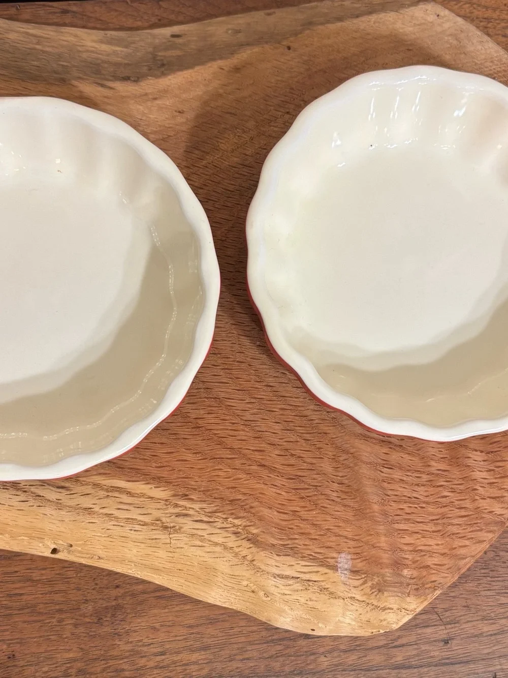 Rocq Parisian Patisserie Red Scalloped Ceramic Ramekins Baking Dishes Set of 2